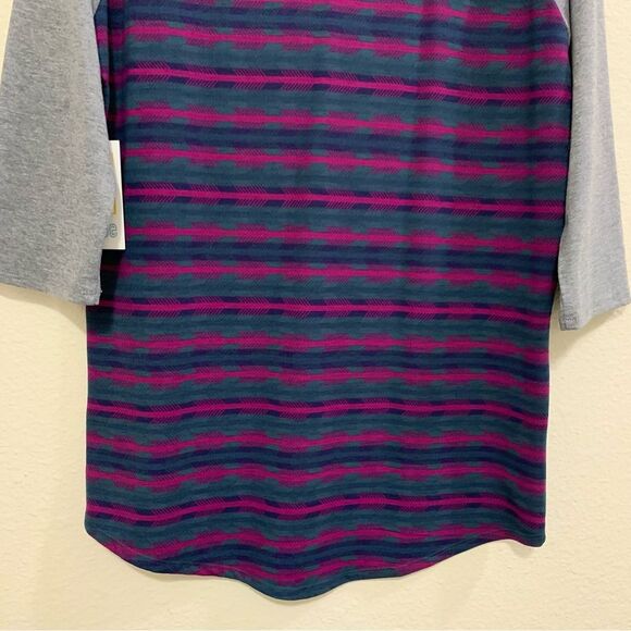 LULAROE TOP WOMEN’S M PINK GRAY BRIGHT COMFORTABLE RAGLAN T-SHIRT. - Picture 6 of 12